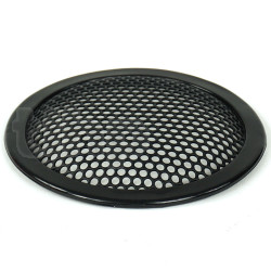 Grille TLHP pour haut-parleur 5 pouce, diamètre extérieur 131 mm, acier épais finition noire, trous ronds diamètre 4 mm, collerette périphérique caoutchouc