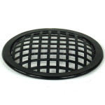 Grille TLHP pour haut-parleur 5 pouce, diamètre extérieur 131 mm, acier épais finition noire, trous carrés 8x8 mm, collerette périphérique caoutchouc